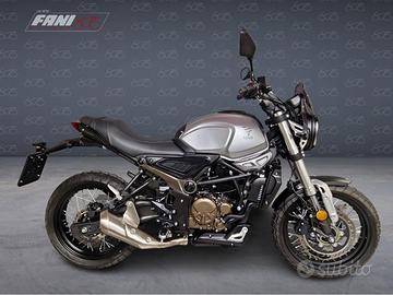 VOGE Trofeo 300 -