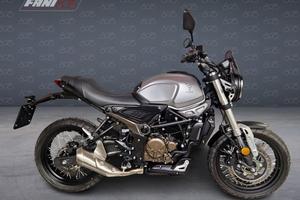 VOGE Trofeo 300 -