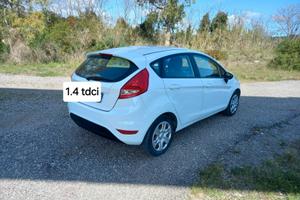 Ford Fiesta Ikon 1.4 TDCi 70CV 5 porte