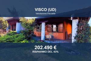 Immobile in asta di 292 m² con più di 5 locali a V
