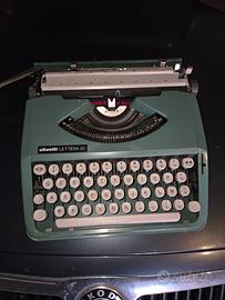Macchina da scrivere vintage
