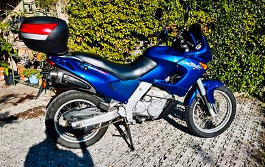 Aprilia Pegaso 660 Cube 2000
