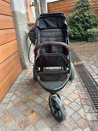 Passeggino con 3 ruote