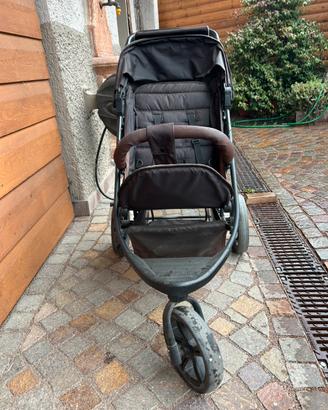 Passeggino con 3 ruote