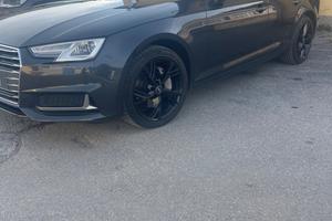 Audi A4 Avant 40 TDI S tronic Design
