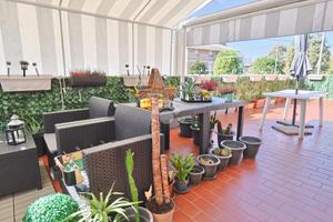 4 LOCALI A REGGIO NELL'EMILIA