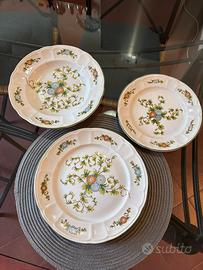 Servizio piatti da 8 piu insalatiera