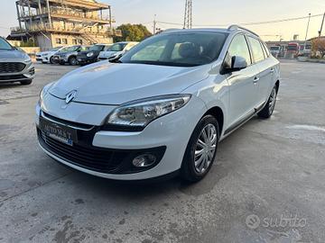 Renault Megane Mégane 1.5 dCi 110CV EDC SporTour G