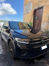 Volkswagen T-Roc R-line 1.5 TSI automatica