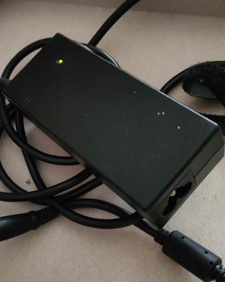 Alimentatore per portatile DELL 65W