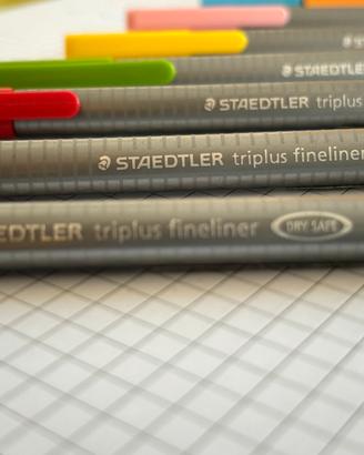 Pennarelli Staedtler triplus fineliner Stabilo