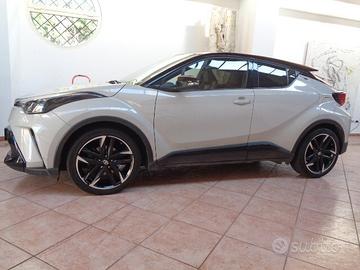 Toyota C-HR 2.0 Hybrid E-CVT GR Sport NESSUN VINCO