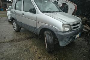 Daihatsu Terios 1.3 benzina 4×4. motore di cambiar