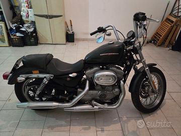 HARLEY-DAVIDSON XL883L