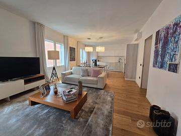 Tricamere ristrutturato in centro