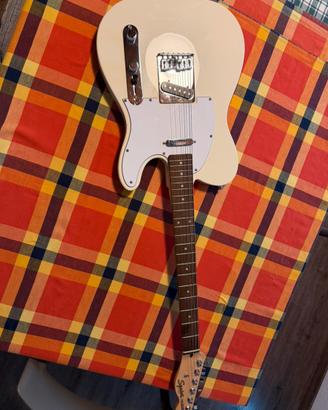 Chitarra elettrica l