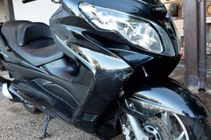 Suzuki Burgman 400 K8, anno 2008