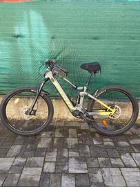 E bike  scott motore bosch