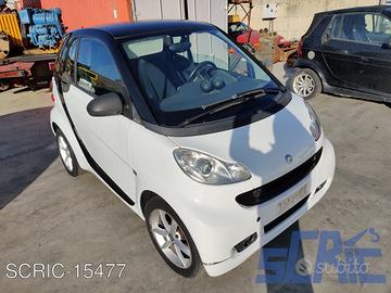 SMART FORTWO COUPÃ? 451 1.0 71CV 07-23 posteriore