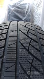 gomme 215 55 R18