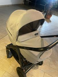 Trio passeggino inglesina aptica xt