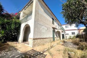 PORZIONE DI BIFAMILIARE A CASTEL VOLTURNO