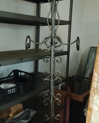 Appendiabiti in ferro battuto 