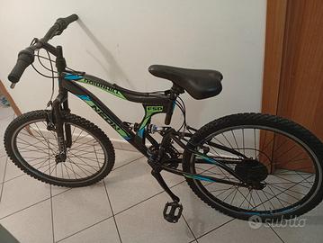bici  per strada e montagna 
