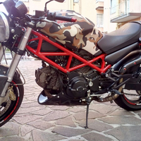 Ducati Monster 695