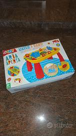 gioco bambini con acqua water and sand