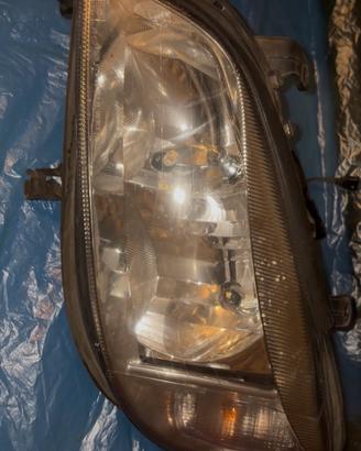 Fari anteriori originali opel zafira a + kit led