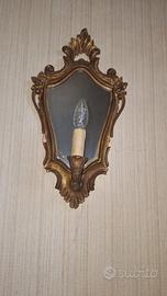 Applique da parete antica in legno dorato 