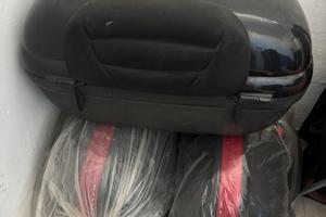 Bauletto K e valigie laterali givi