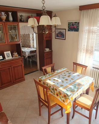 ARREDAMENTO COMPLETO 