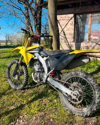 SUZUKI RMZ 250 2011