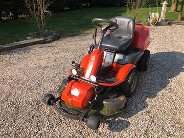 Trattorino husqvarna