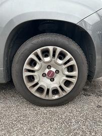 4 Cerchi con gomme invernali (2025) Fiat Panda