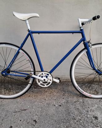 Bici scatto fisso