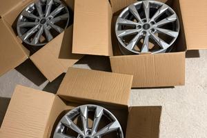 Cerchi originali Audi da 18