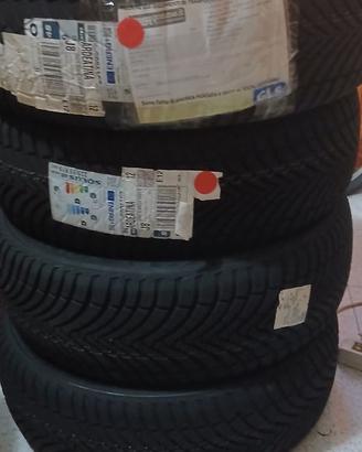 Gomme 225/55 R19,Kit tagliando Fiat Freemont