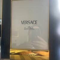 Cornice Versace mai utilizzata