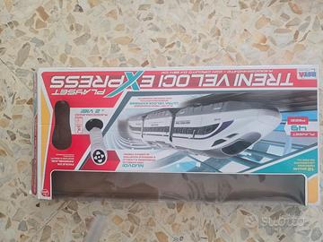 Treno radiocomandato con pista veloci express