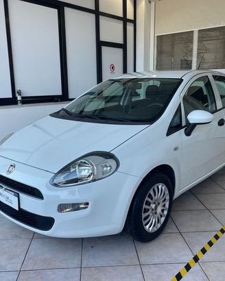 FIAT Punto 1.2 Young 69cv SPECIALE