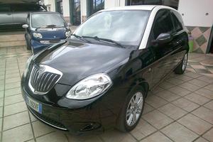 LANCIA Ypsilon 1.3 MJT 105 CV Sport MomoDesign