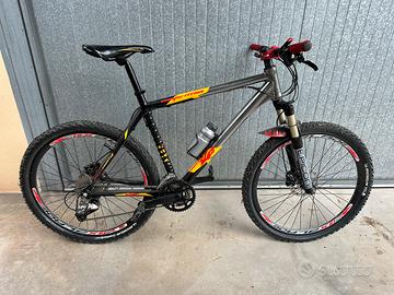 Mountain bike custom 26”