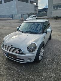 Mini cooper d camden 50th anniversario