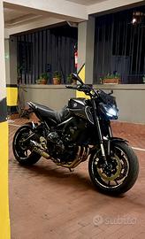 Yamaha-mt 09 (2020)