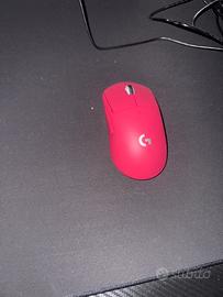 Logitech 8000 k polling hz (colore magenta)