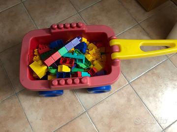 Mattoncini da costruzione mega blocks
