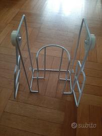 Infila calze per anziani, maniglia retrattile